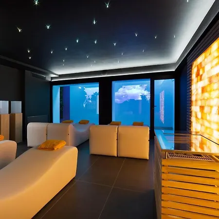 Hotel Vip's Luxury &